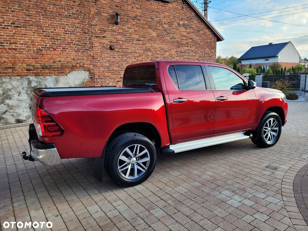 Toyota Hilux 2.4 D-4D Double Cab SR5 4x4 - 12
