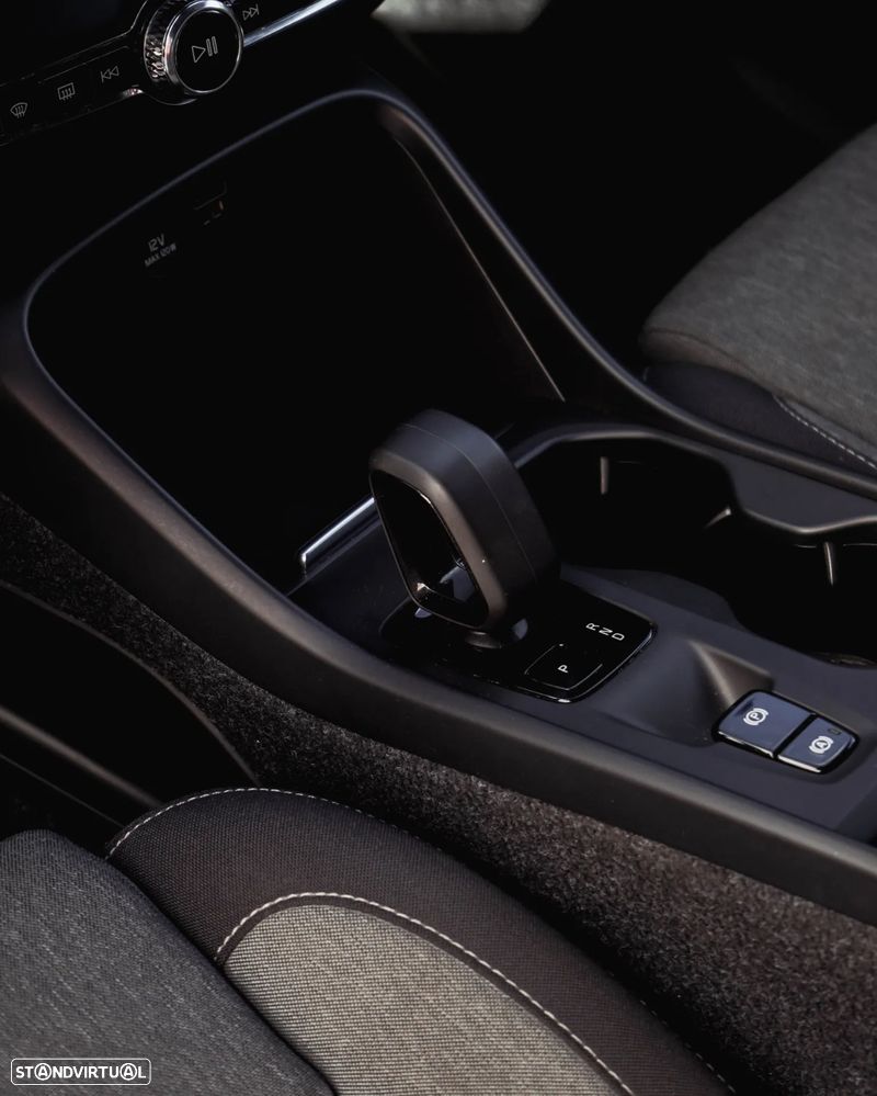 Volvo XC 40 1.5 T5 PHEV Inscription - 28