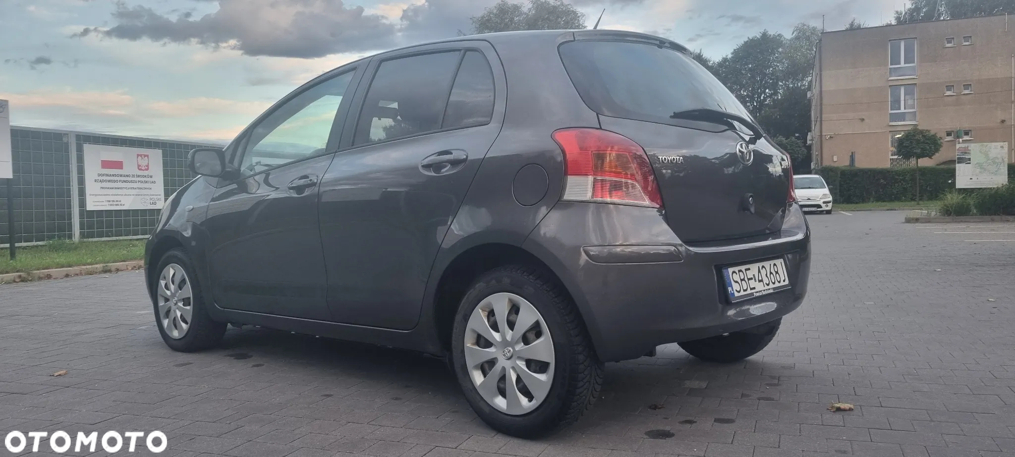 Toyota Yaris 1.33 VVT-i Cool - 13