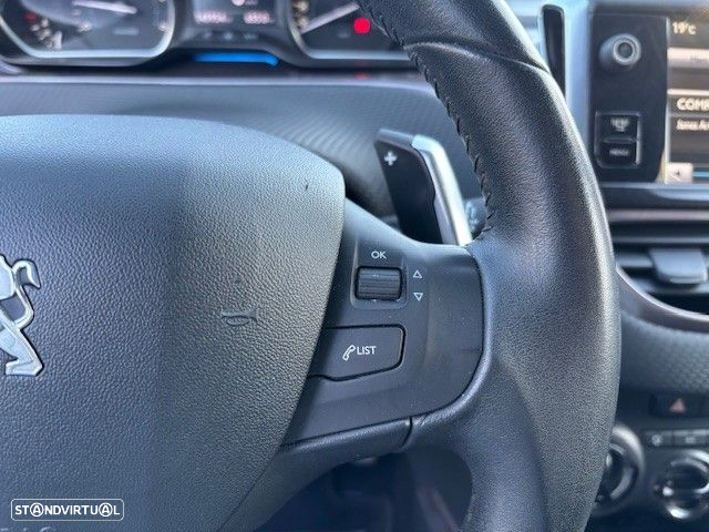 Peugeot 2008 1.6 e-HDi Allure 2-Tronic - 19