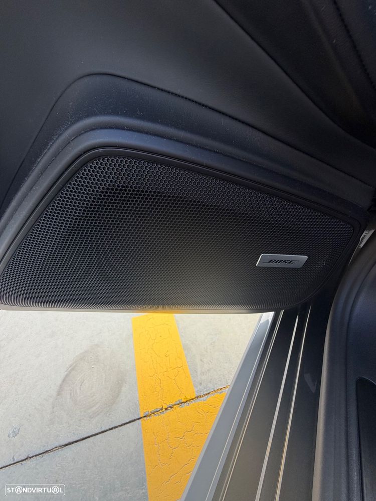 Porsche Panamera 4 E-Hybrid Platinum Edition com PDLS - 13