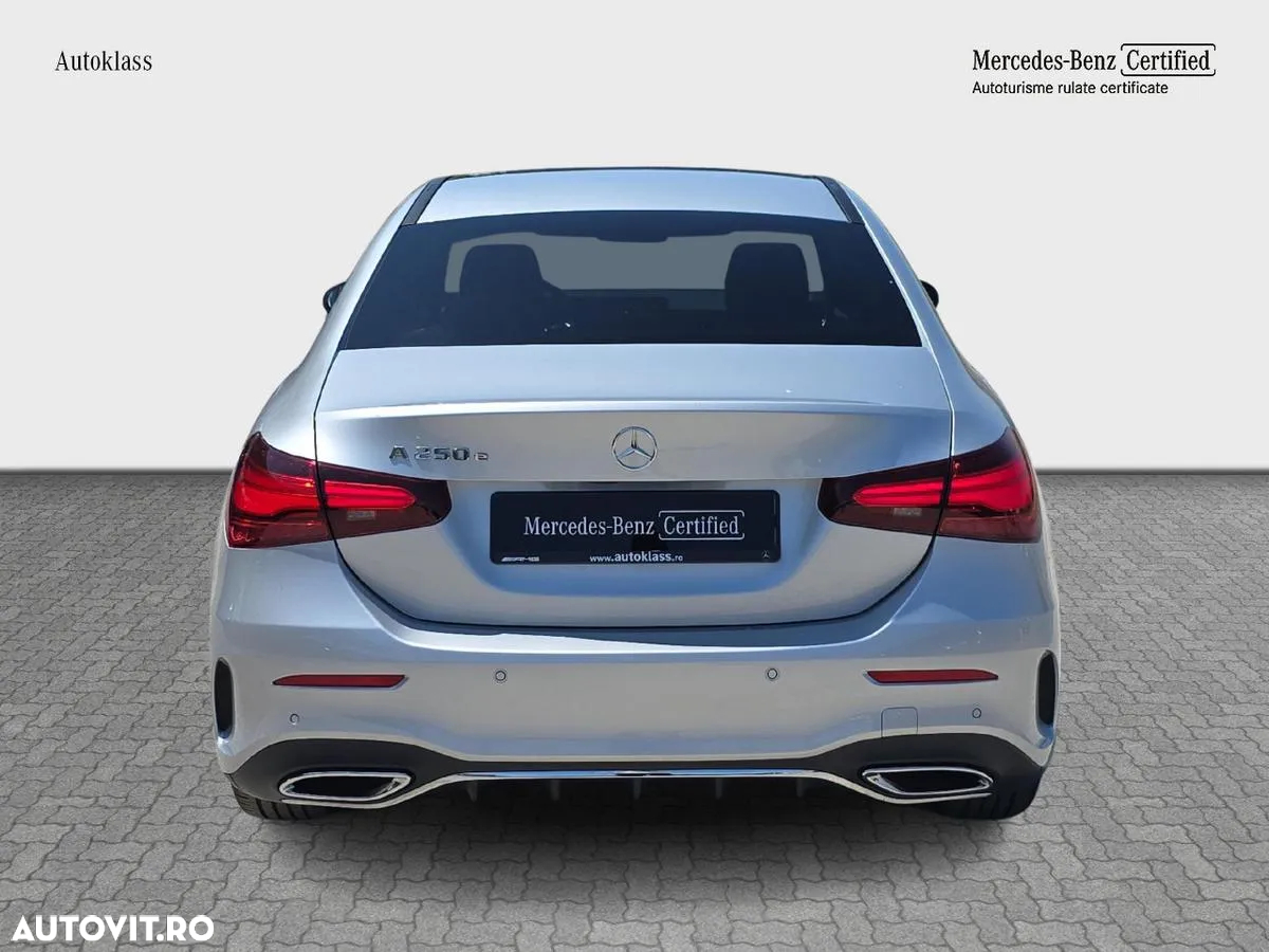 Mercedes-Benz A 250 e Aut. - 8