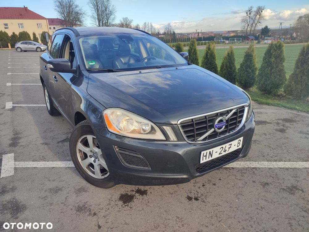 Volvo XC 60 D3 Momentum - 25
