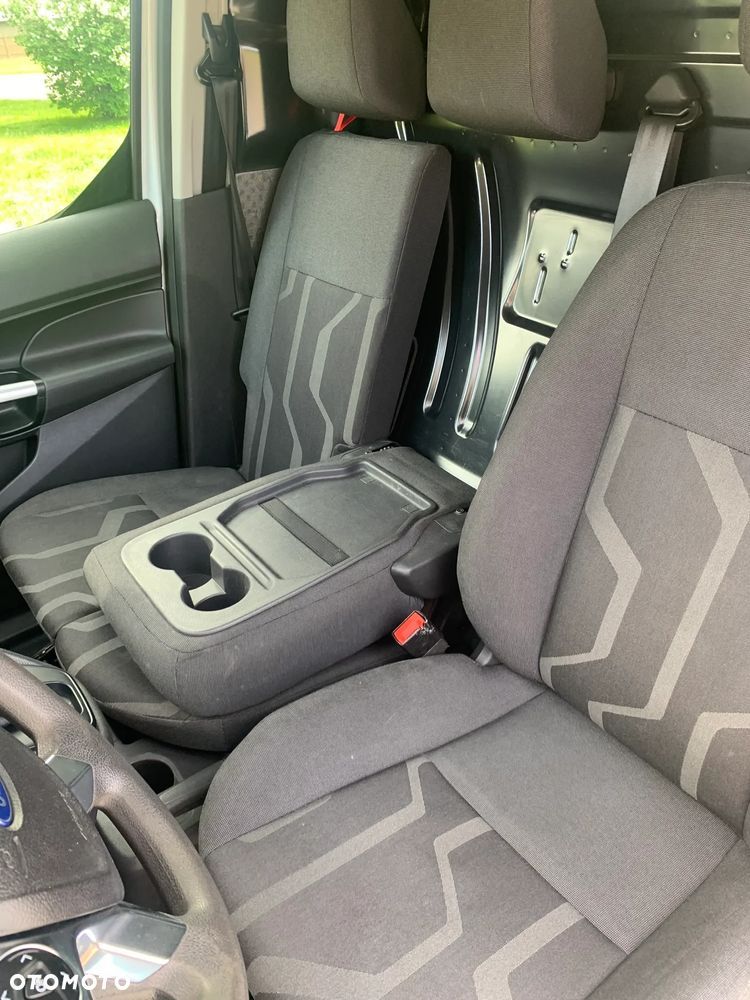 Ford Transit Connect 240 L2 LKW Autm Trend - 16