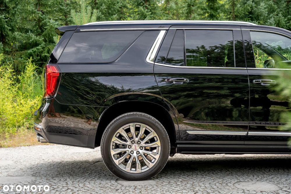 GMC Yukon - 16
