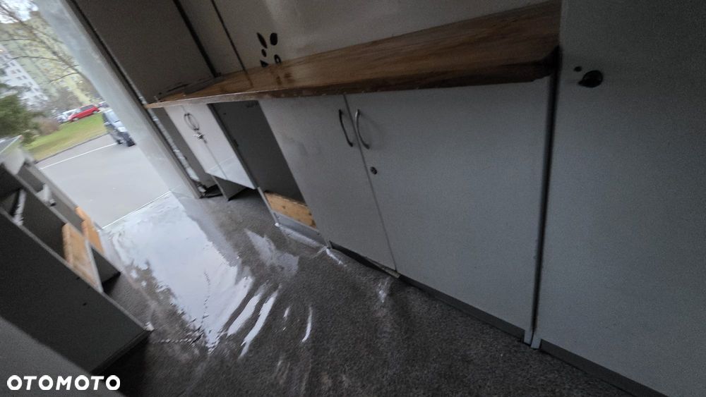 Mercedes-Benz Sprinter - 17