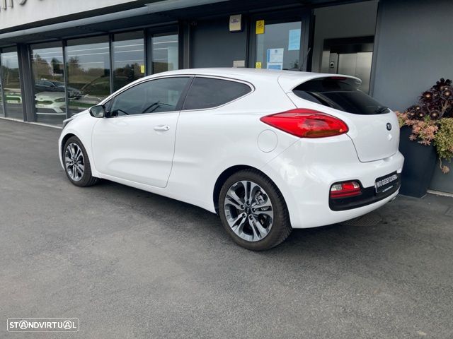 Kia Ceed S Coupé 1.6 CRDi TX Sport - 6