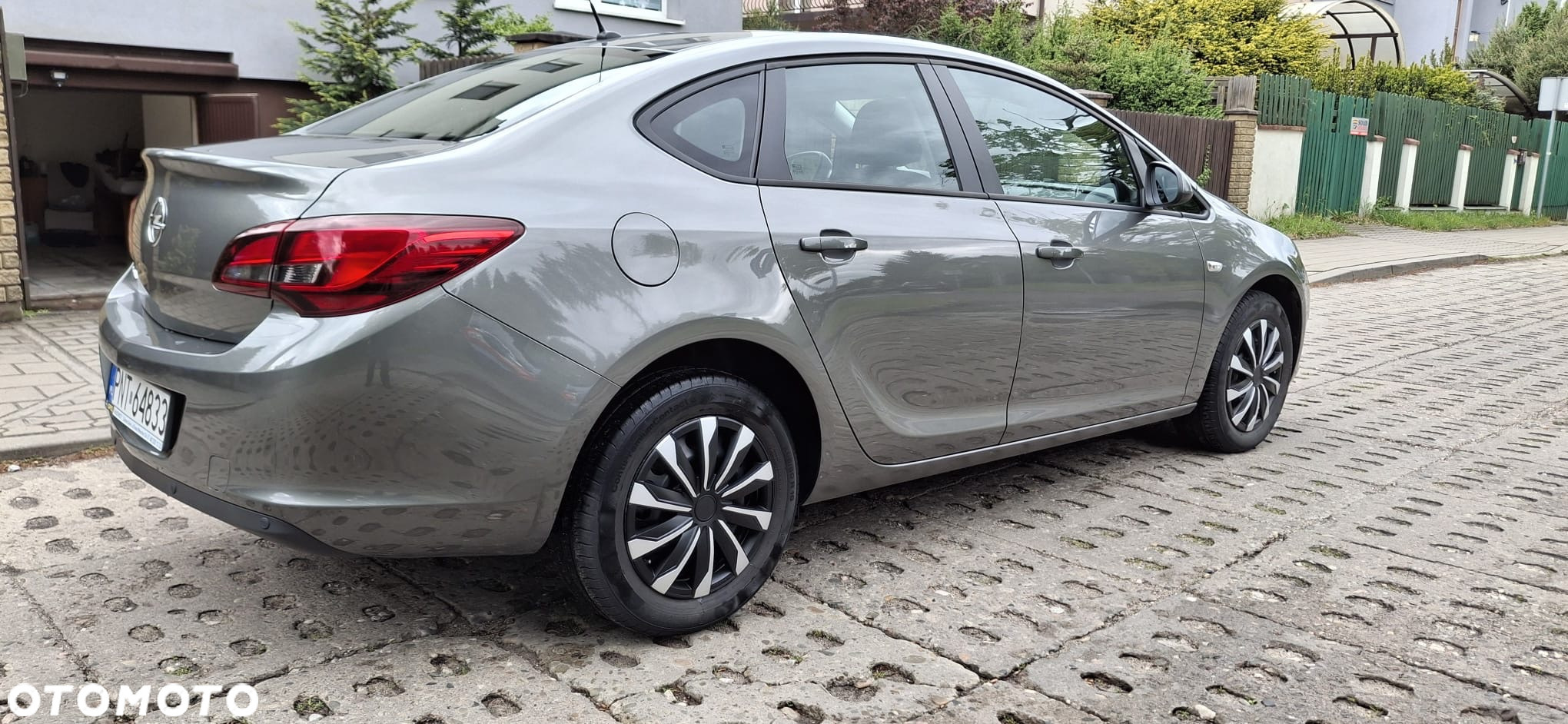 Opel Astra IV 1.6 Business - 8