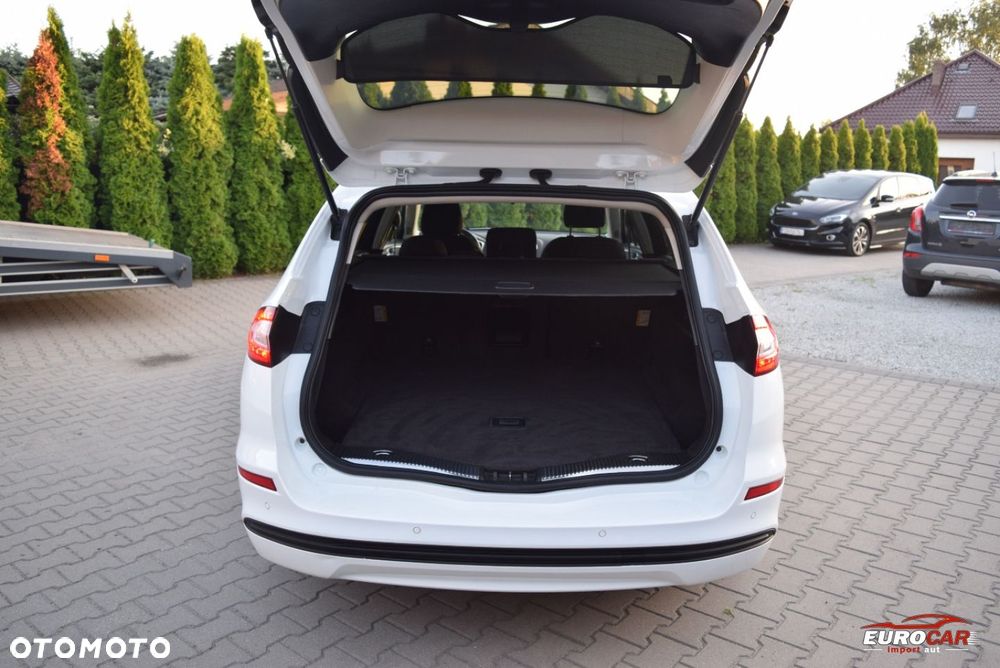 Ford Mondeo 2.0 TDCi Titanium - 31