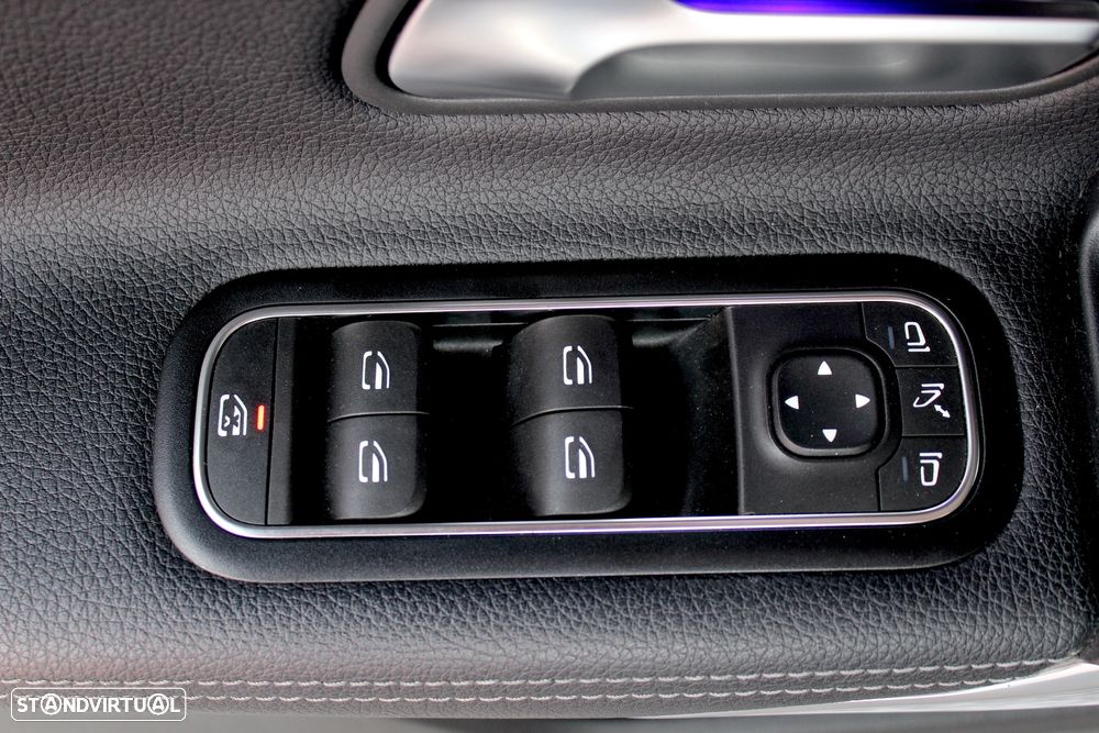 Mercedes-Benz A 35 AMG 4Matic Speedshift DCT 7G - 20