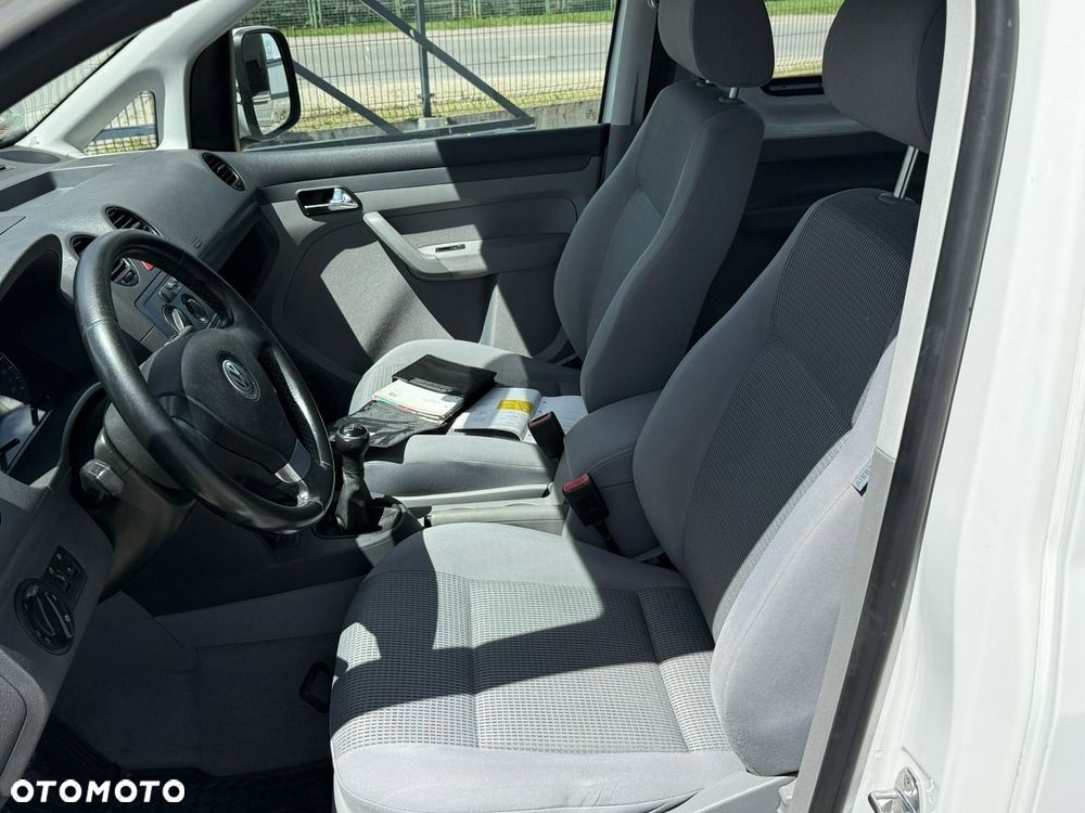 Volkswagen Caddy - 19