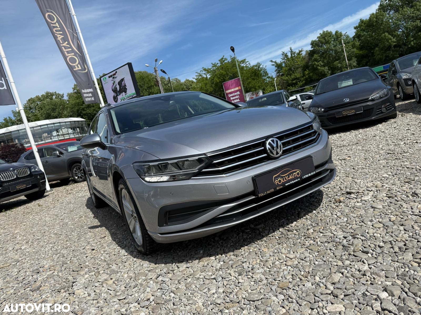 Volkswagen Passat - 34