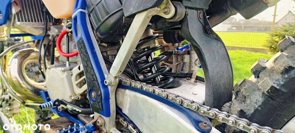 Yamaha YZ - 9