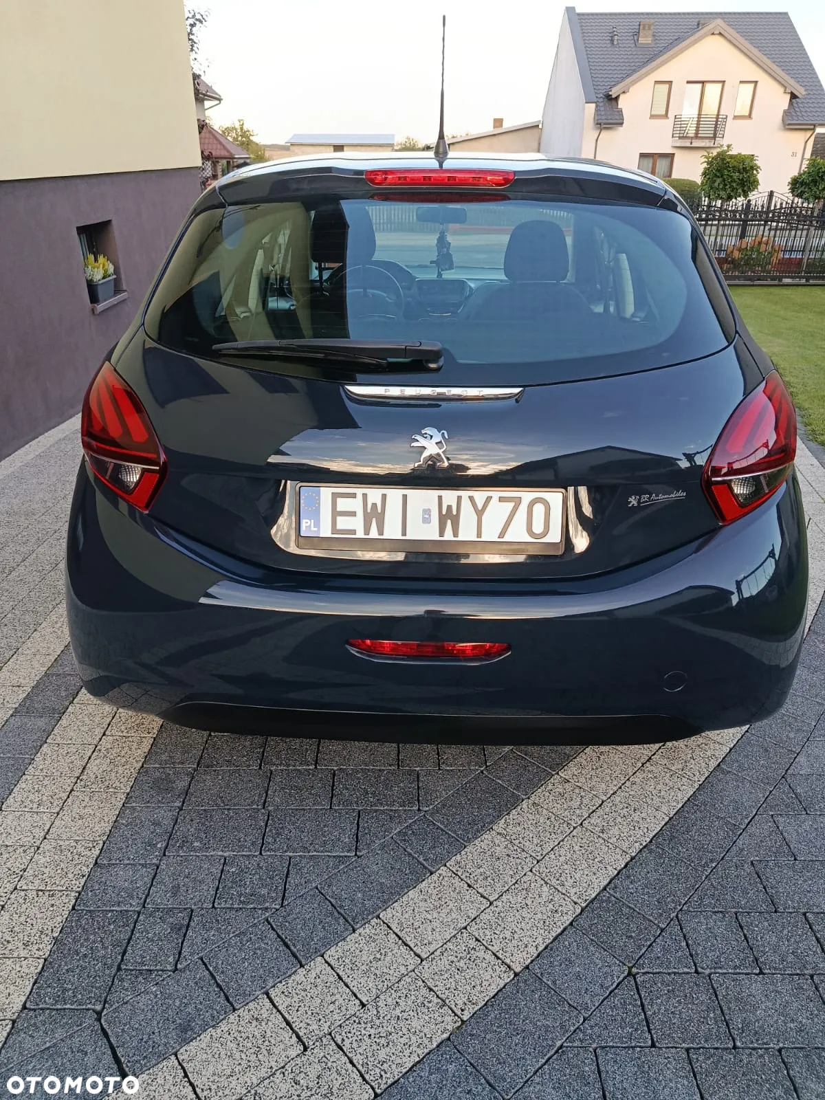 Peugeot 208 1.2 PureTech Access - 3