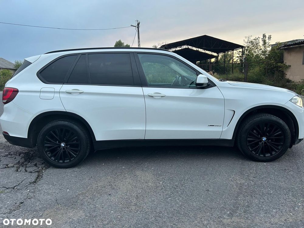 BMW X5 xDrive25d - 9