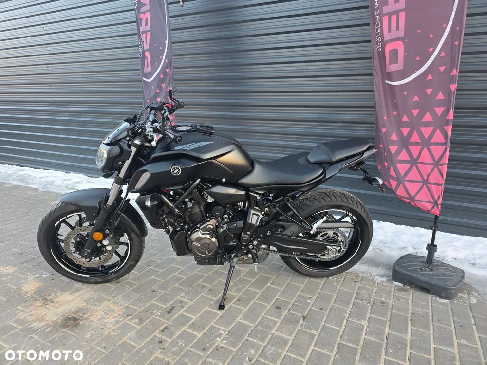 Yamaha MT - 2