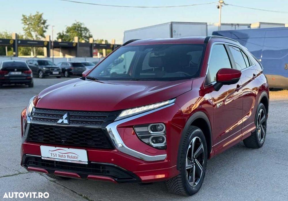 Mitsubishi Eclipse-Cross - 3