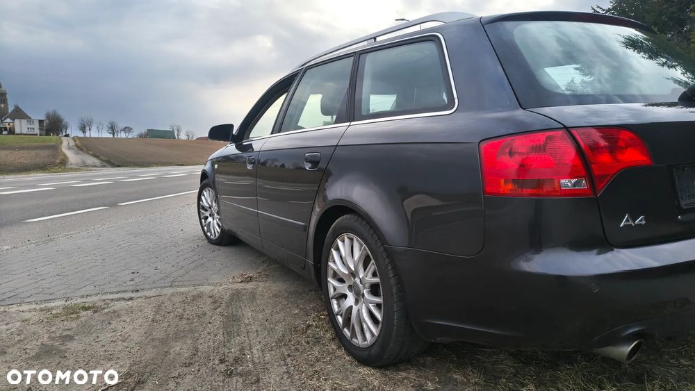 Audi A4 Avant - 10