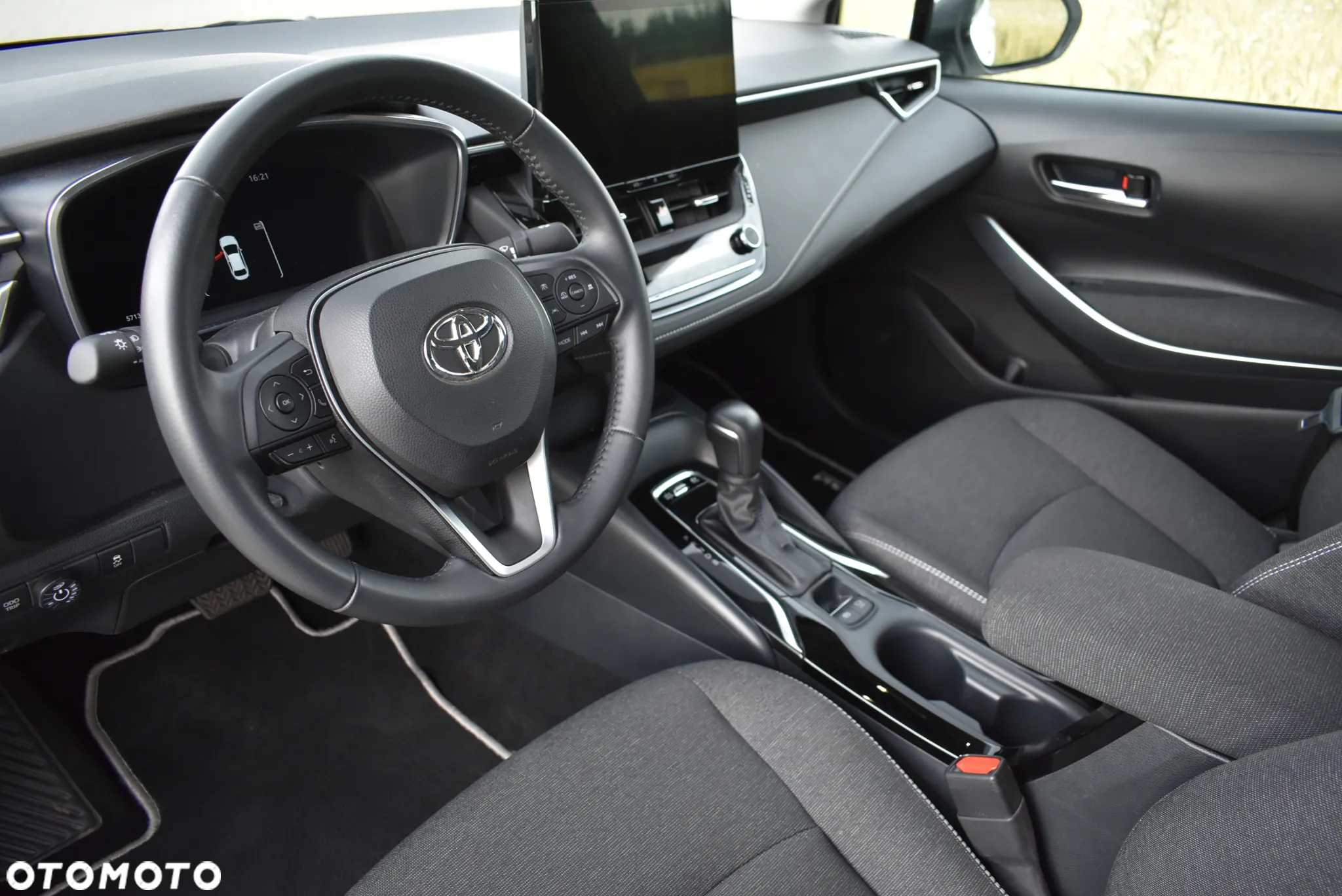 Toyota Corolla 1.8 Hybrid GPF Comfort - 5