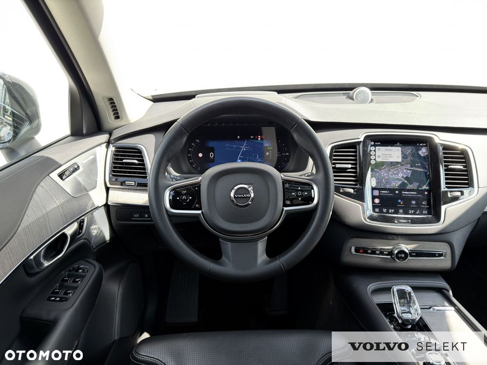 Volvo XC 90 - 21