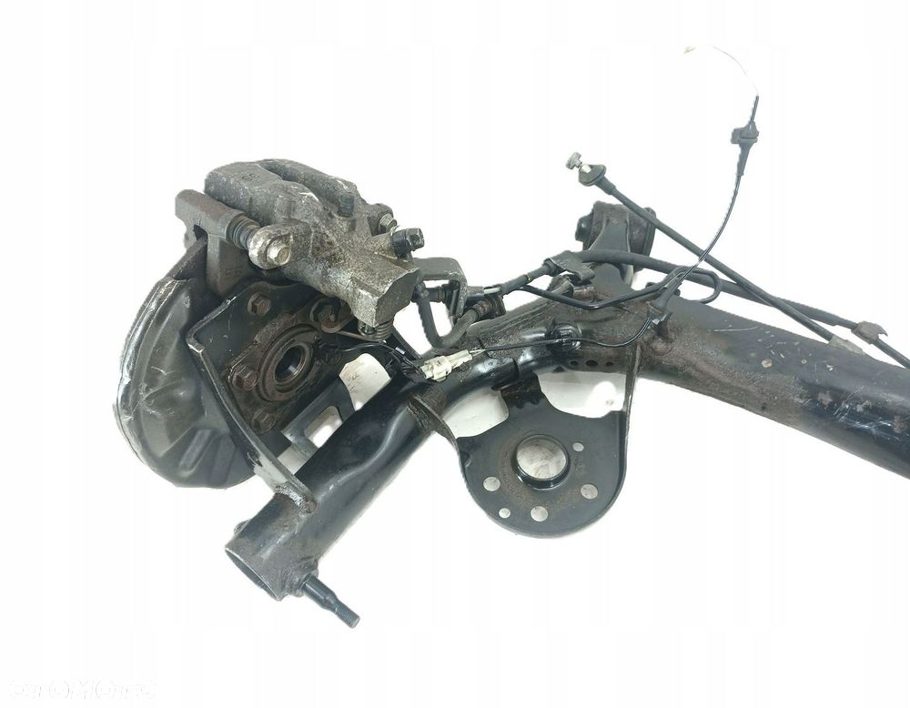 BELKA OŚ TYŁ TYLNA ZAWIESZENIA TARCZE SUZUKI SWIFT MK7 10-16R 4X4 - 5