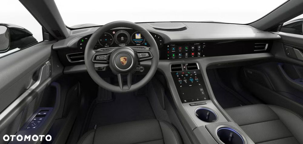 Porsche Taycan - 8