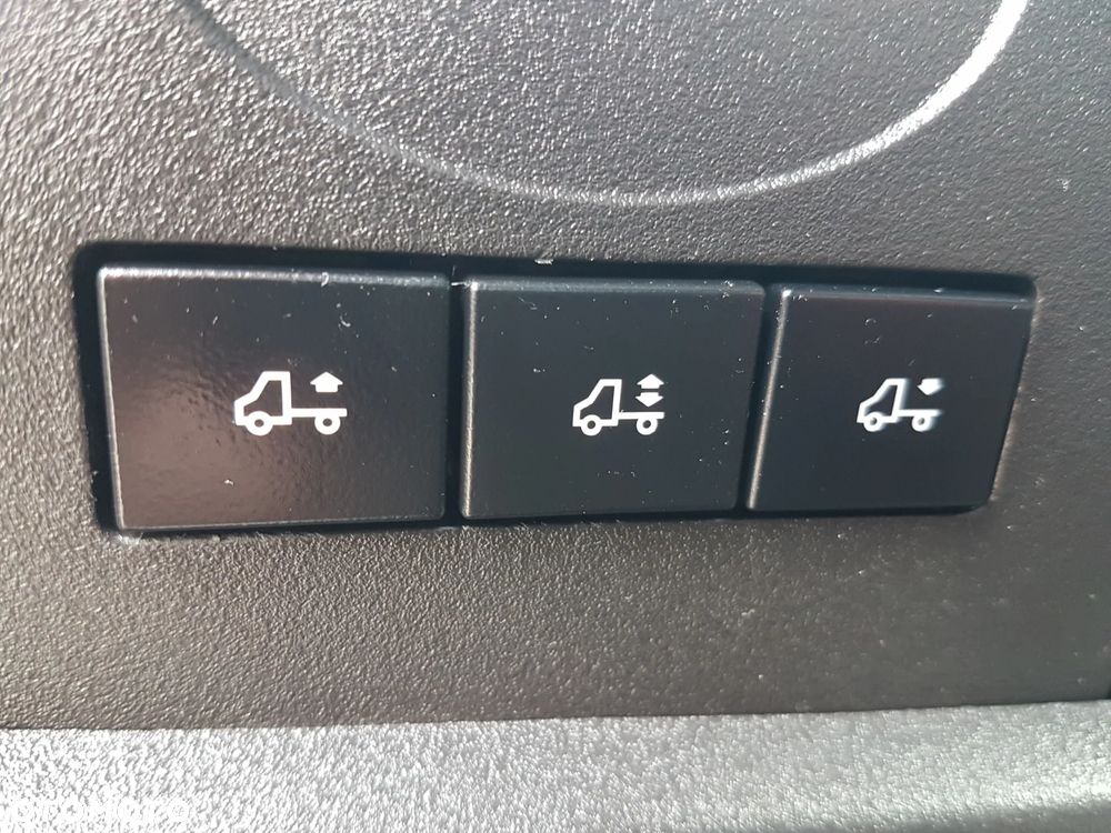 Iveco 50C18 DAILY 12EP PLANDEKA FIRANKA 5,11x2,45x2,35 SPANIE 3500 KG SKRZYNIA ŁADUNKOWA PAKA KLIMATRONIK TEMPOMAT OGRZEWANIE POSTOJOWE - 38