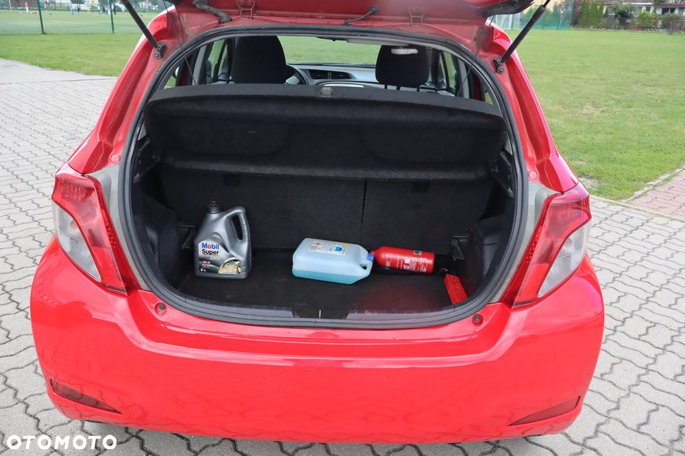 Toyota Yaris 1.33 Premium - 18