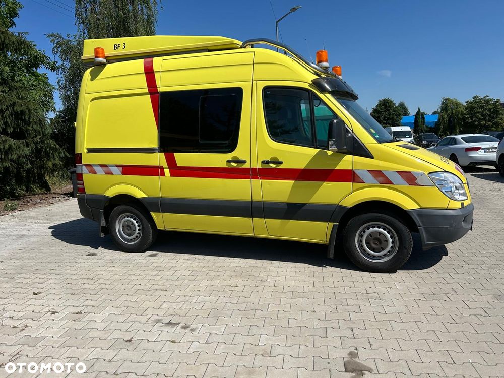 Mercedes-Benz Sprinter - 3