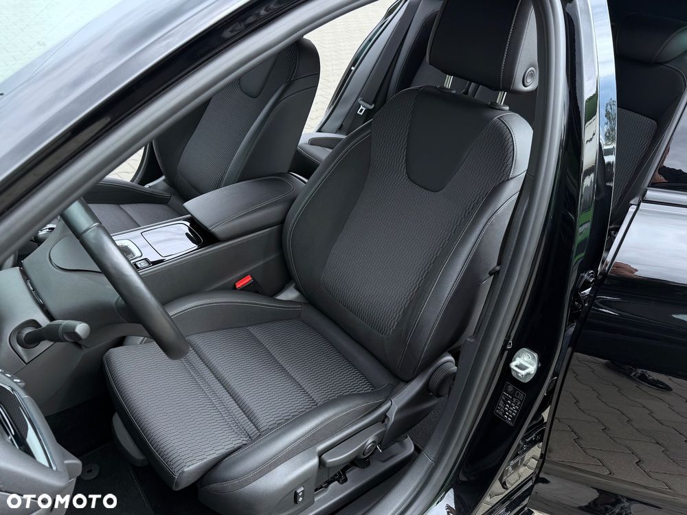 Opel Insignia 2.0 Automatik Business Elegance - 35