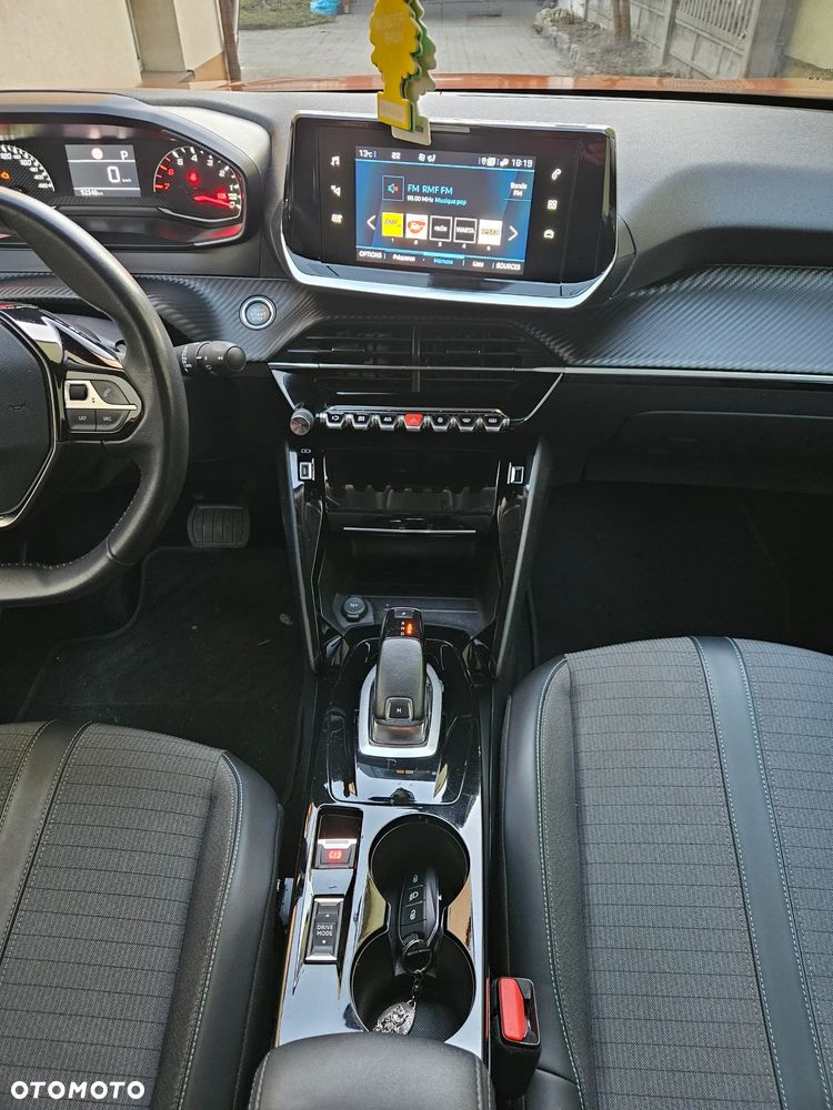 Peugeot 2008 PureTech 130 Stop&Start EAT6 Allure - 10