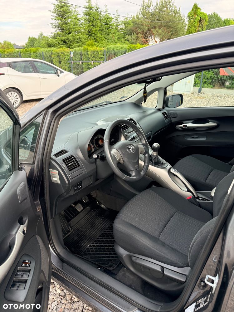 Toyota Auris 1.4 D-4D Life - 7