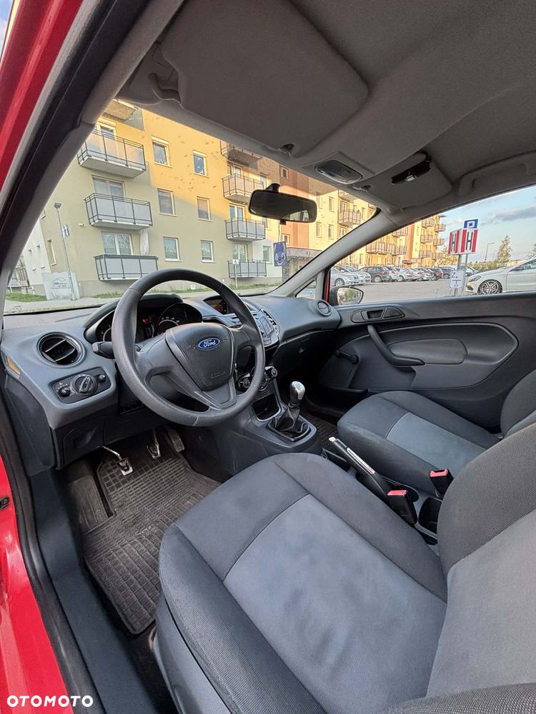Ford Fiesta 1.3 Ambiente - 6