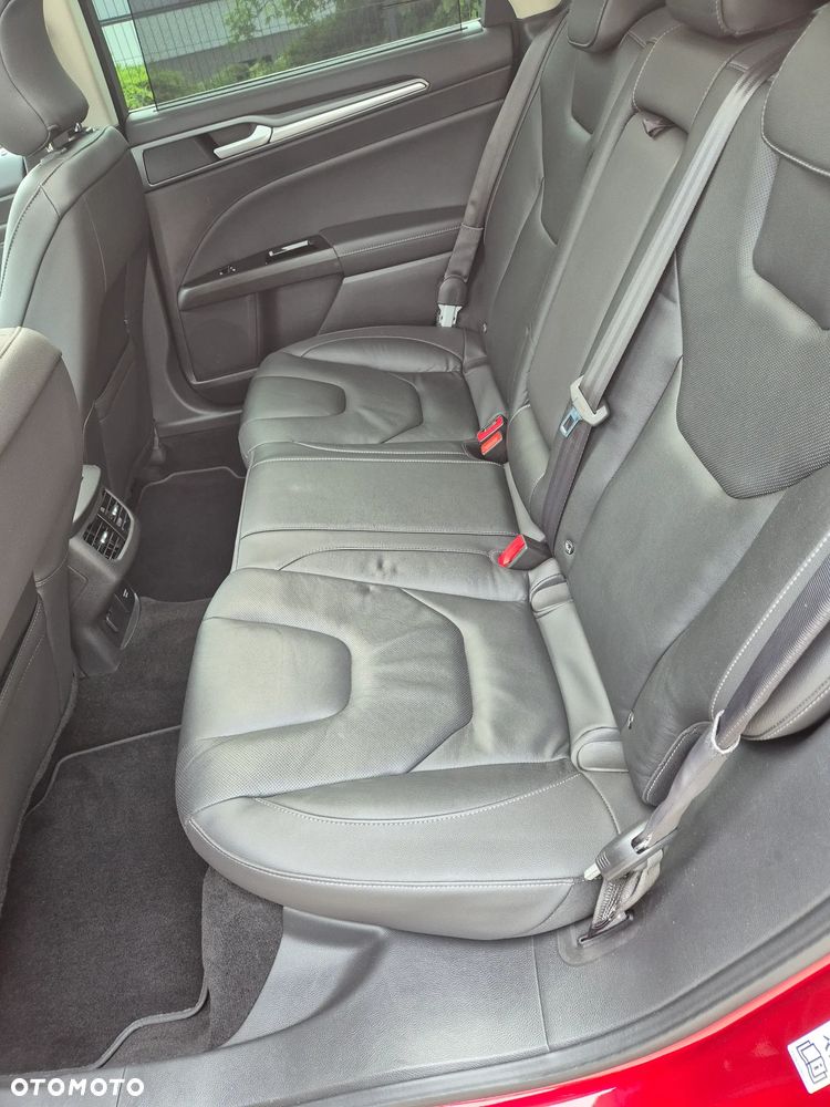 Ford Mondeo 2.0 TDCi STart-Stopp PowerShift-Aut ST-Line - 24