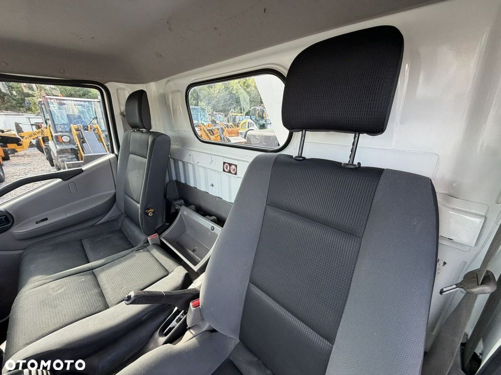 Nissan Cabstar - 28