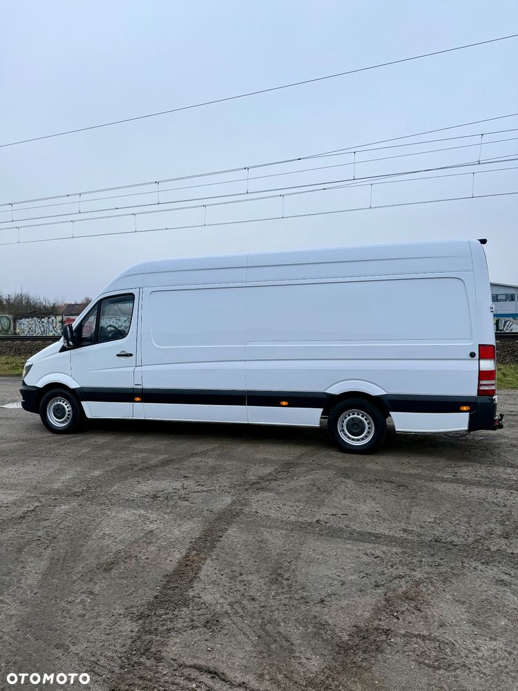 Mercedes-Benz Sprinter - 8