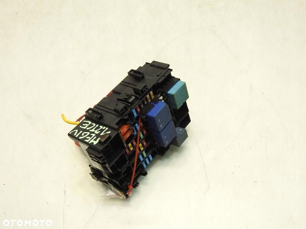 SKRZYNKA BEZPIECZNIKÓW RENAULT MEGANE IV 1.2 TCE 243800453R - 6