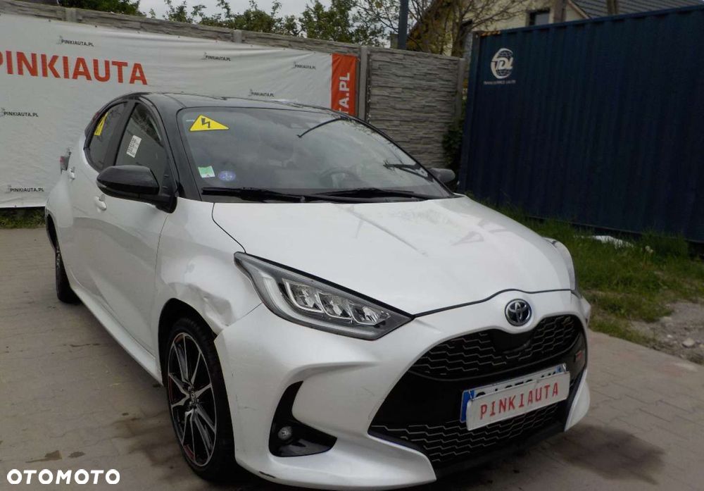 Toyota Yaris - 1
