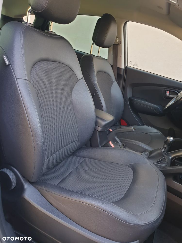 Hyundai ix35 1.6 2WD blue Style - 30