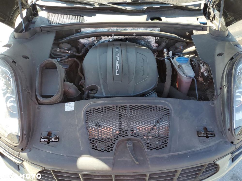 Porsche Macan - 12