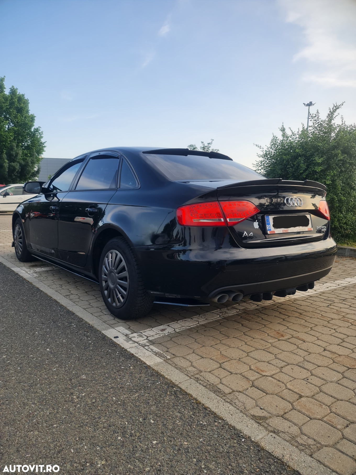 Audi A4 - 4