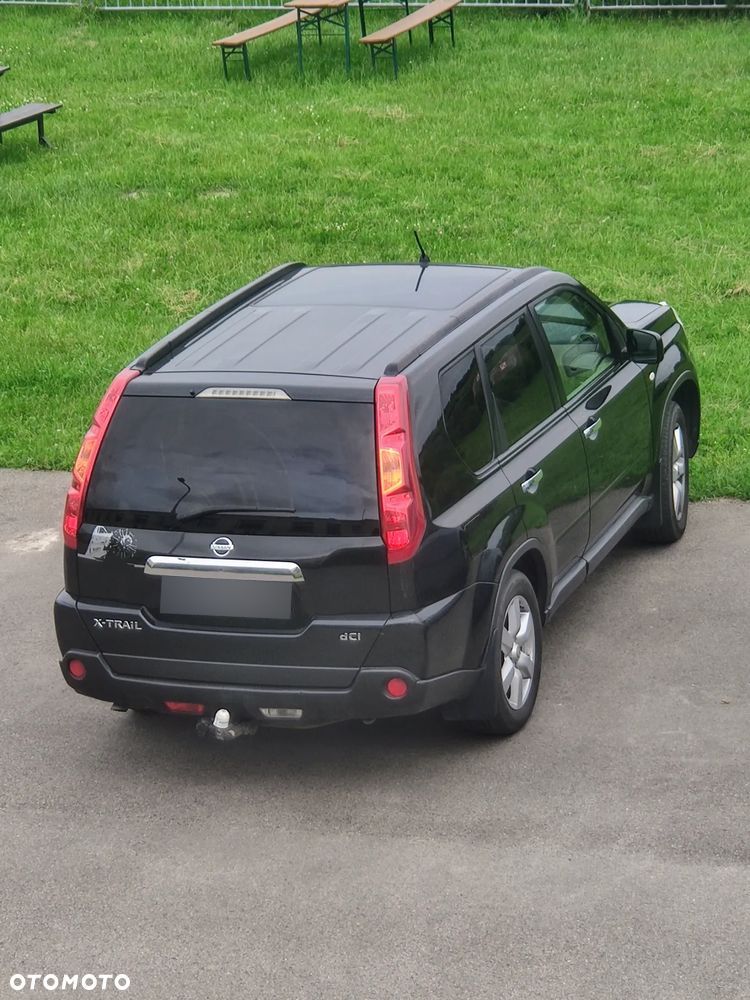 Nissan X-Trail 2.0 dCi LE - 13