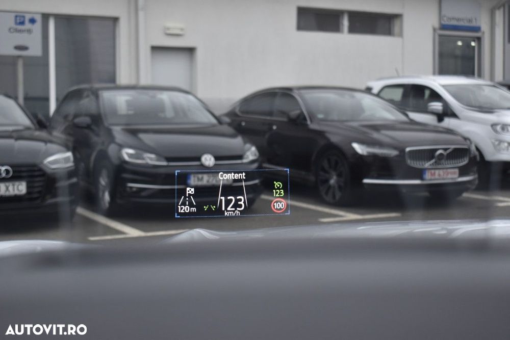 Ford Kuga - 21