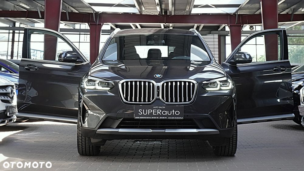 BMW X3 sDrive18d mHEV - 4