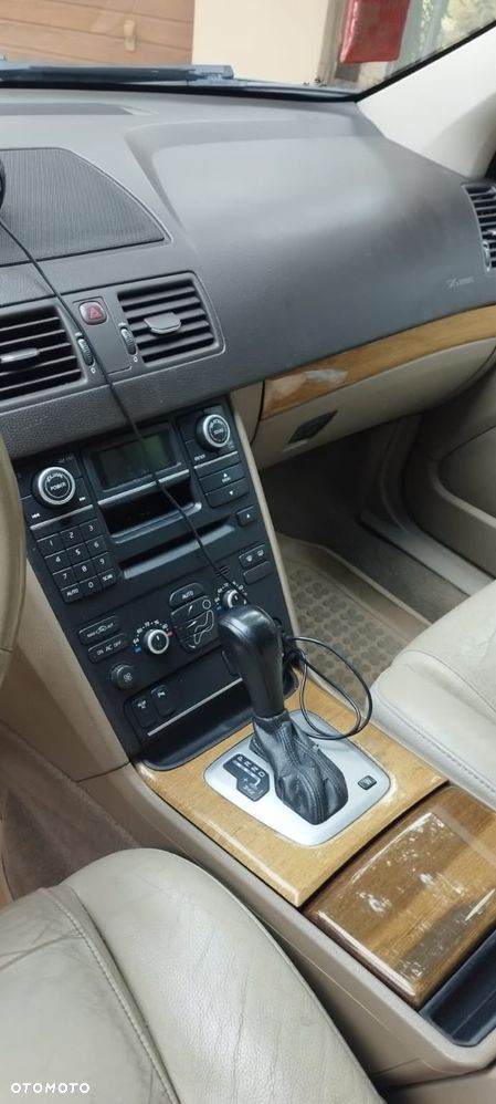 Volvo XC 90 - 8