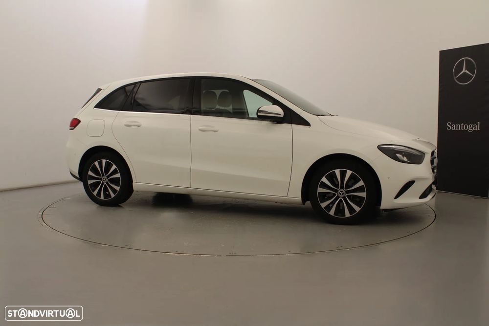 Mercedes-Benz B 250 e - 3