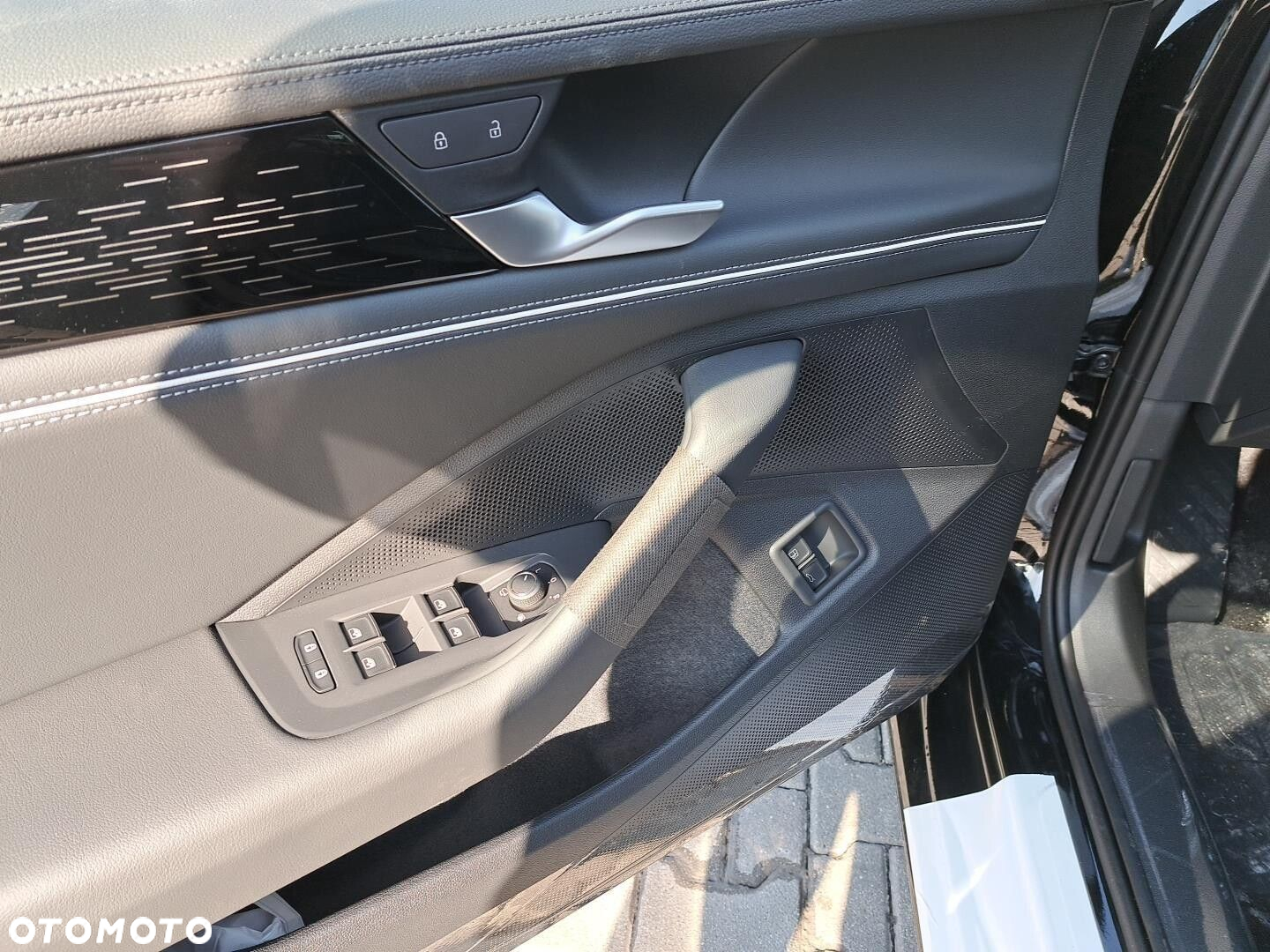 Volkswagen Passat - 25