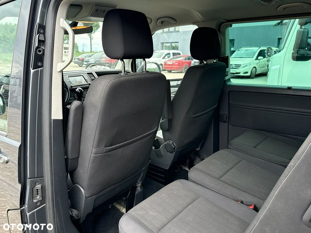 Volkswagen Caravelle 2.0 TDI L2 Highline DSG - 15