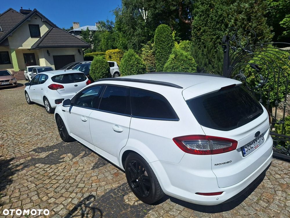 Ford Mondeo 2.0 TDCi Titanium - 25