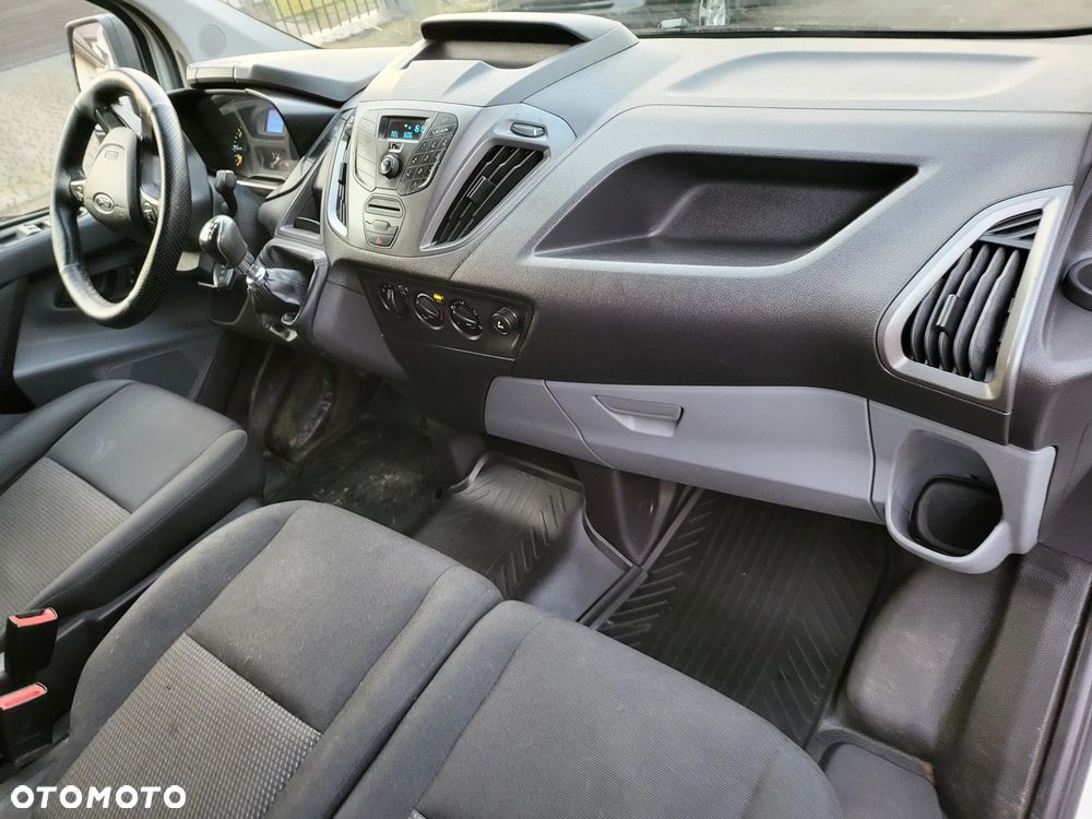 Ford Transit Custom - 15